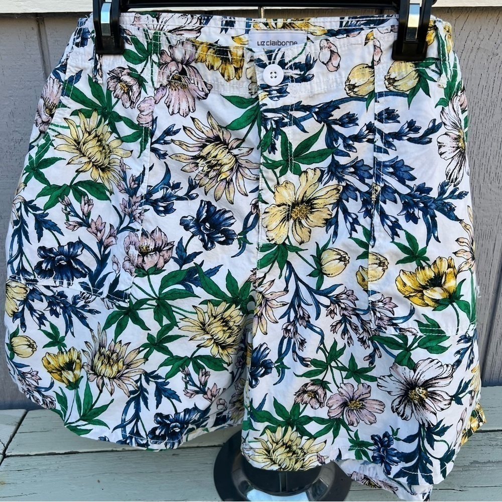 Liz Claiborne Floral Bermuda Summer Women’s Shorts